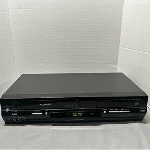 Toshiba SD-V39KKC DVD VCR Combo Player Recorder VHS Hi-Fi Dolby Digital